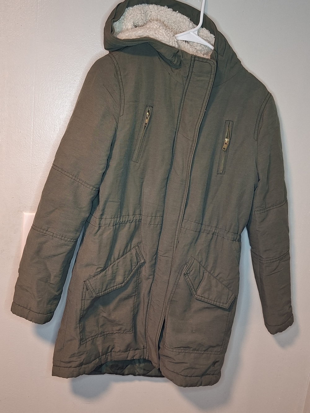 Women's Olive Hooded Parka Jacket with Sherpa Lining